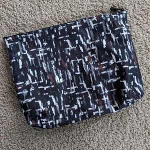 Thirty One Zipper Pouch: City Scape